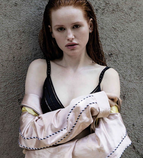Image 2654154 from Madelaine Petsch
