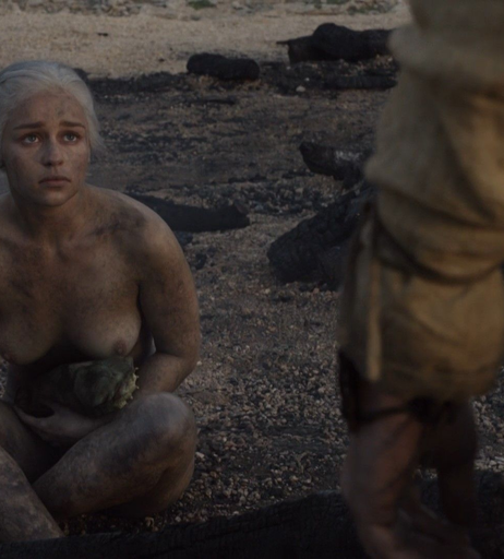 Image 2653898 from Emilia Clarke