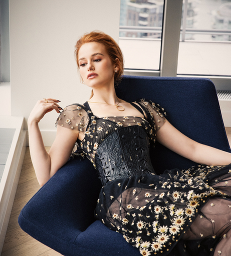 Image 2653111 from Madelaine Petsch