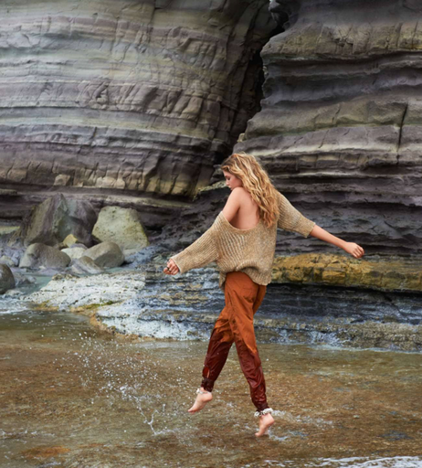 Image 2618990 from Stella Maxwell