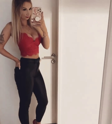 Image 2754000 from Blondiiegiirl