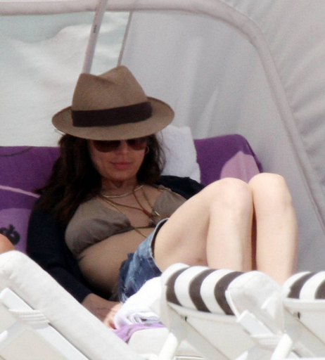 Image 2742123 from Eliza Dushku