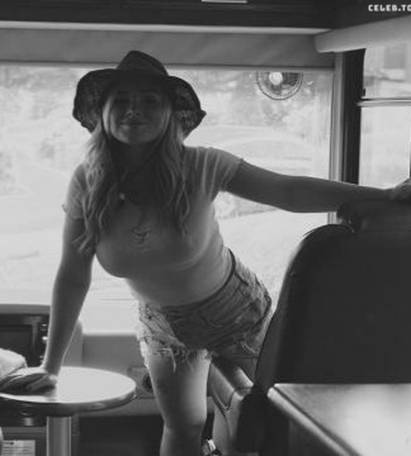 Image 2743525 from Natalie Alyn Lind
