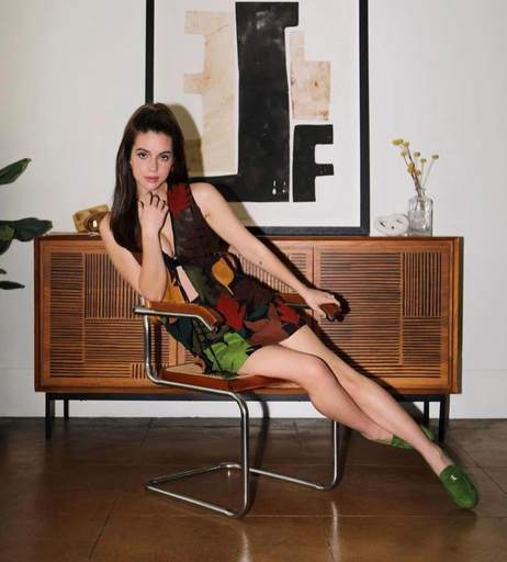 Image 2095987 from Adelaide Kane