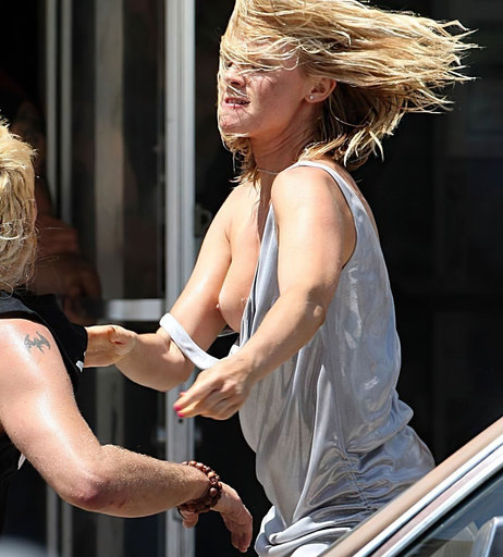 Image 2096101 from Amy Smart