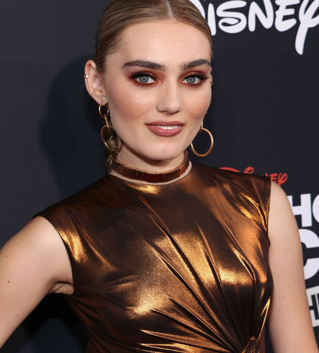 Image 2094512 from Meg Donnelly