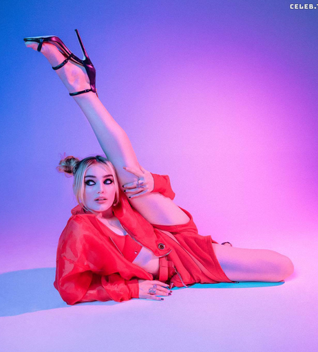 Image 2094476 from Meg Donnelly