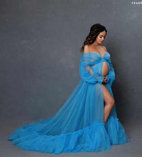 Image 2099297 from Vanessa Morgan