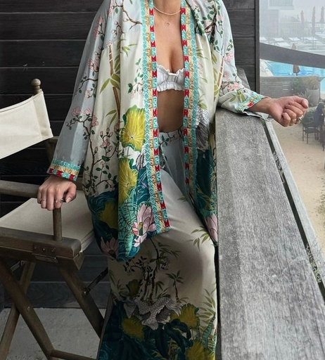 Image 2081438 from Elizabeth Gillies