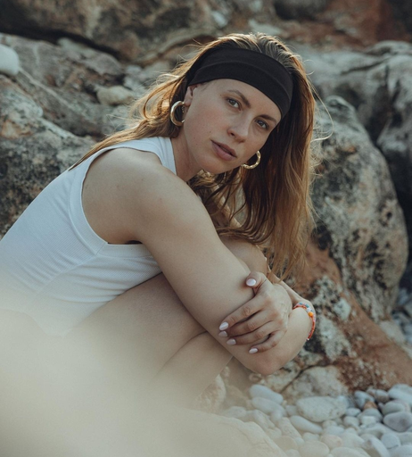 Image 2082063 from Lara Dandelion Seibert