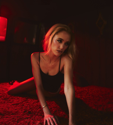 Image 2083132 from Maika Monroe
