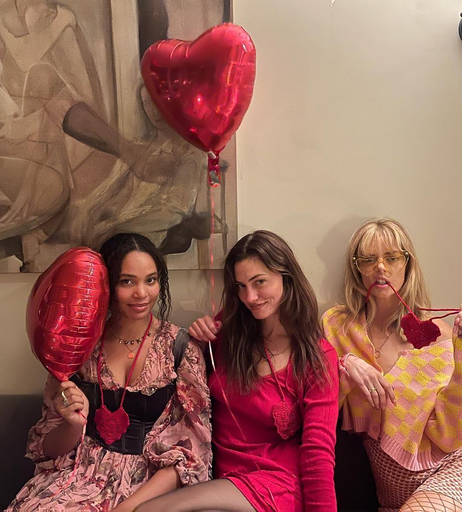Image 2075448 from Phoebe Tonkin