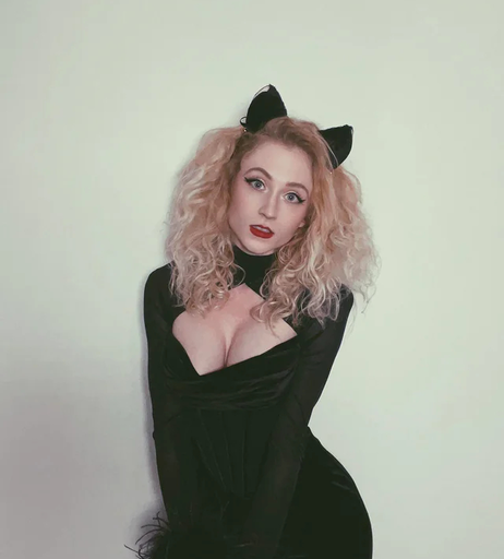 Image 2071162 from Janet Devlin