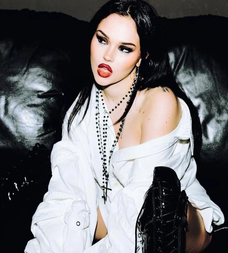 Image 2071395 from Maggie Lindemann