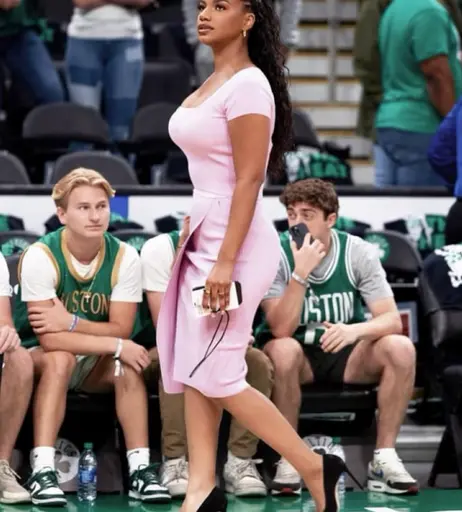 Image 2078487 from Taylor Rooks