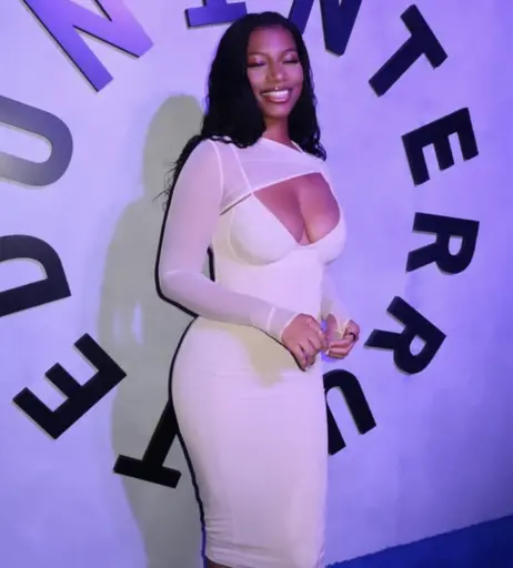 Image 2078661 from Taylor Rooks