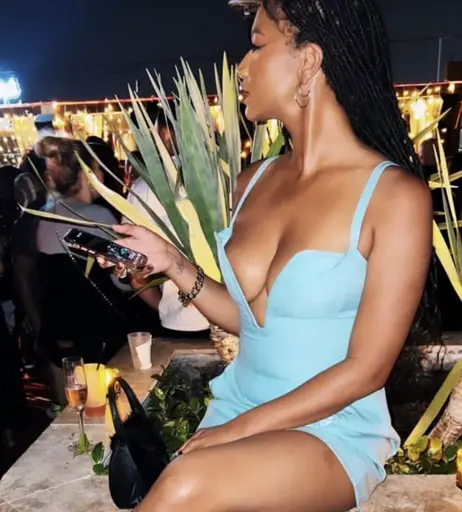 Image 2078036 from Taylor Rooks
