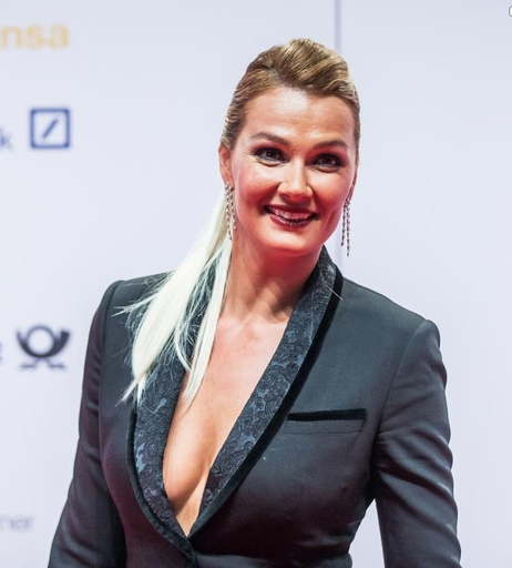 Image 2078307 from Franziska van Almsick