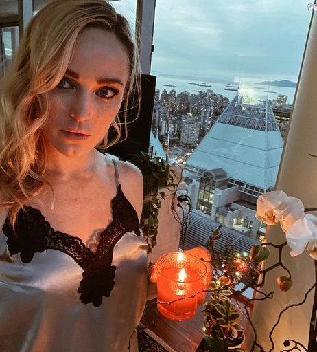 Image 2069103 from Caity Lotz