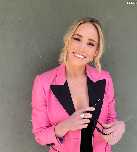 Image 2069249 from Caity Lotz