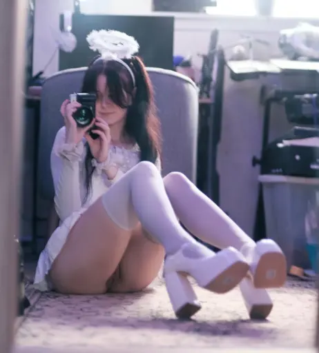 Image 1175080 from Violet Snow