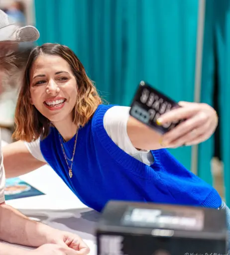 Image 11555100 from Laura Bailey