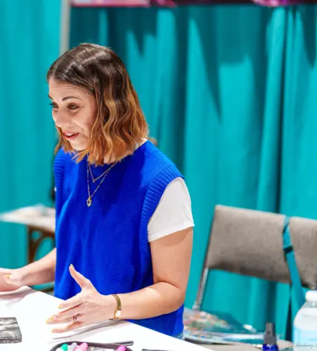 Image 11555106 from Laura Bailey