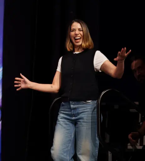 Image 11555076 from Laura Bailey