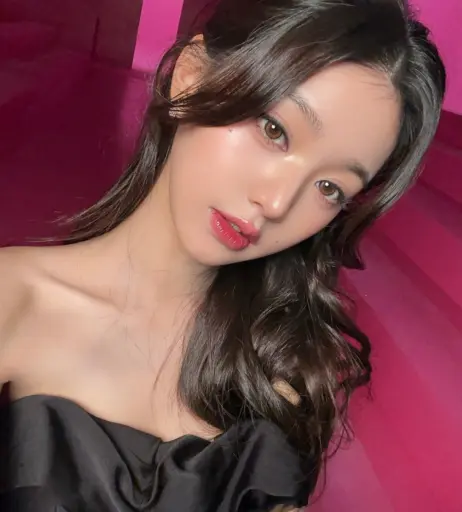 Image 11586147 from Jang Won-young / 장원영 WONYOUNG