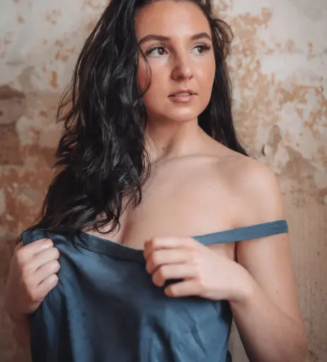 Image 12276948 from Laurine