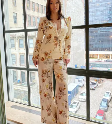 Image 12027732 from Chyler Leigh