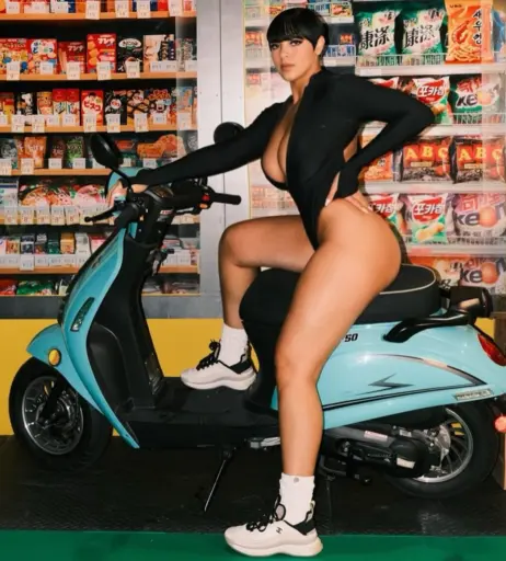 Image 12004073 from mortalmikasa