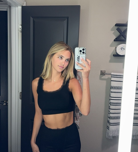 Image 1864500 from Paige Mackenzie