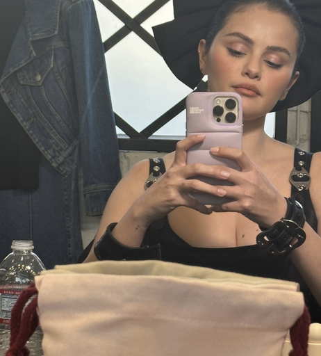 Image 1831453 from Selena Gomez