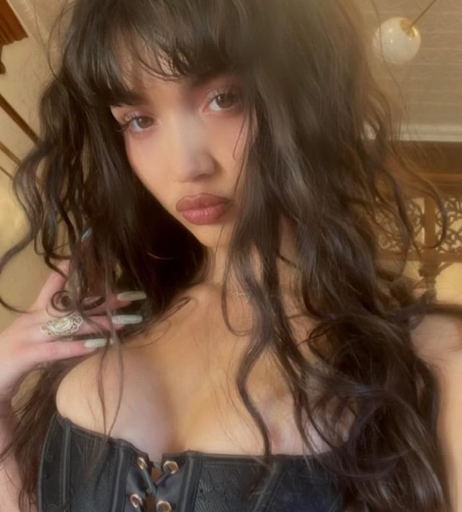 Image 1825616 from Rowan Blanchard