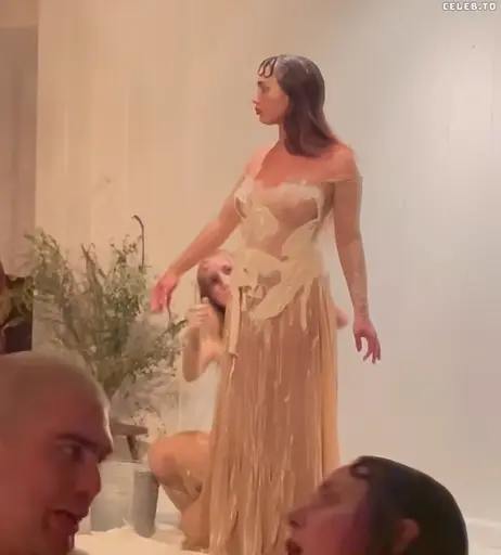 Image 1826232 from Rowan Blanchard