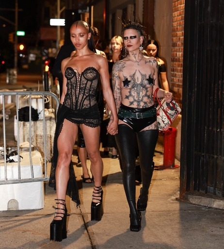 Image 1999969 from FKA Twigs
