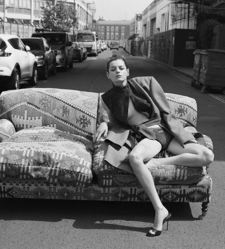 Image 1950687 from Emma Corrin
