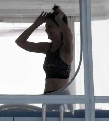Image 1958085 from Katie Holmes