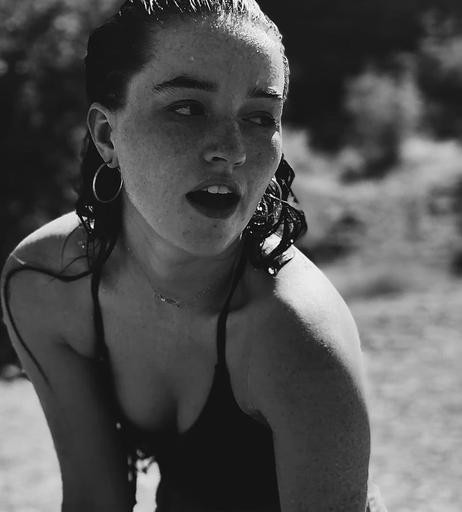 Image 1931149 from Kaitlyn Dever