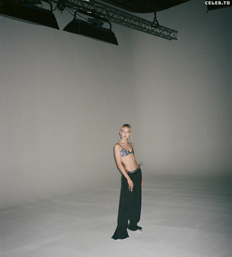 Image 1926608 from Lina Larissa Strahl