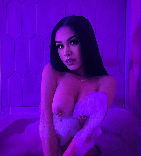 Image 148008 from camilavonlyfans