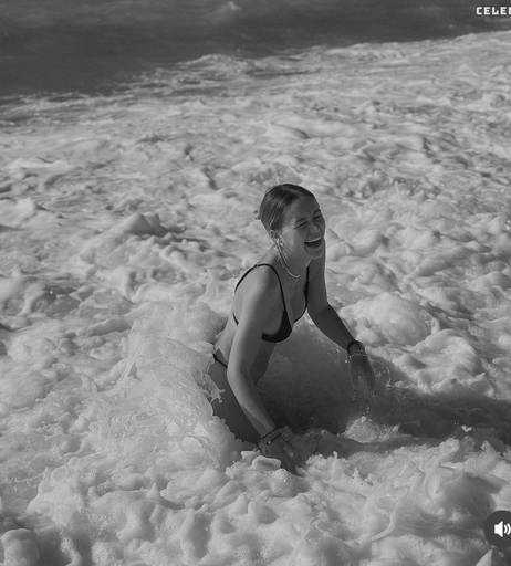 Image 1596943 from Melaniehfl