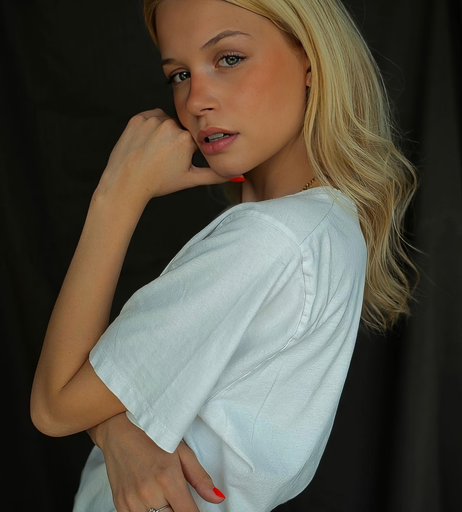 Image 1685665 from Annaa Aurelia