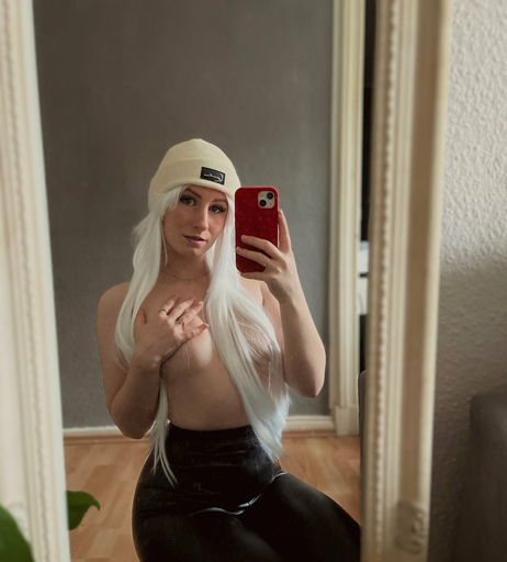Image 1674911 from itsvanzfriends