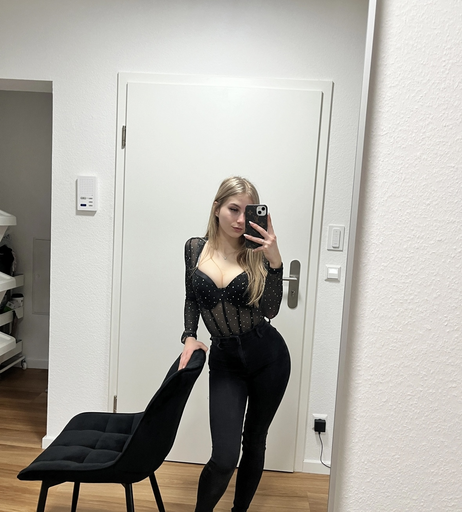 Image 1651519 from Paula_fhm