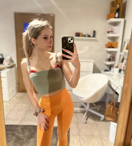 Image 1651498 from Paula_fhm