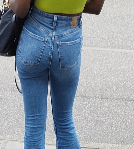 Image 1641110 from Candids