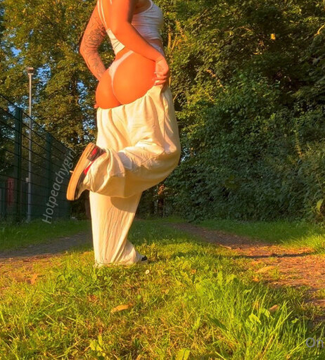 Image 1637923 from Hotpeachygirl