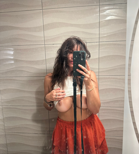 Image 1614131 from Lena.Louu